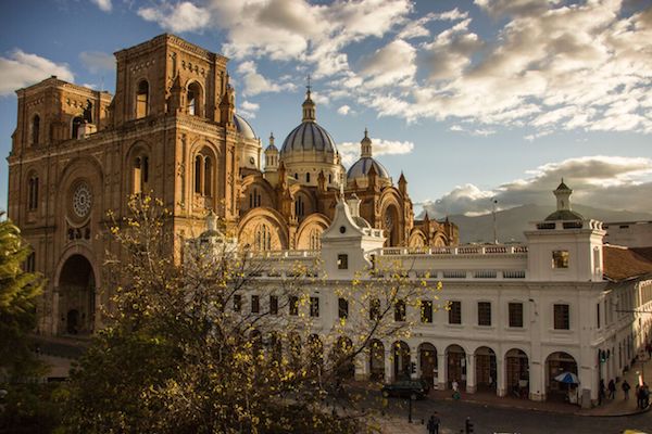 visita%20Catedral%20Nueva.jpg